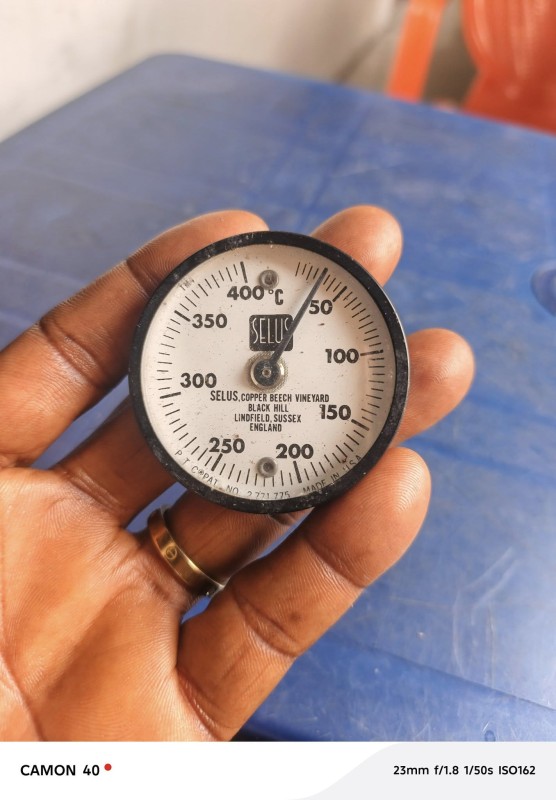 Magnetic Surface Thermometer (10°C to 400°C)