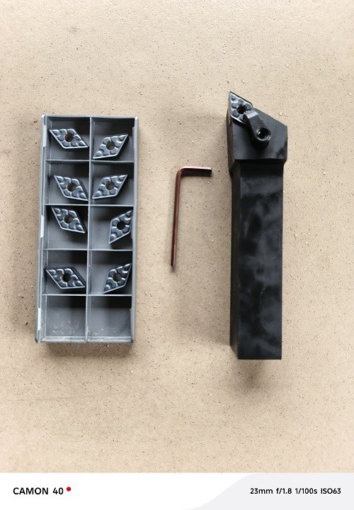 MDJNR/MDJNL 2525 M15 External Turning Holder